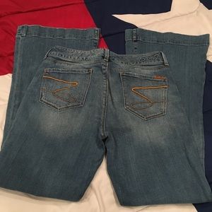Seven Jeans